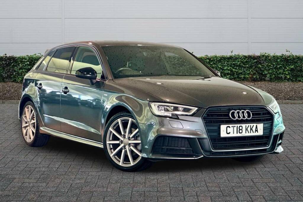 Audi A3 1.5 Tfsi Black Edition Grey