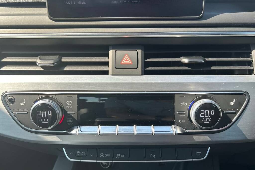 Audi A4 35 Tfsi S Line S Tronic Black #6