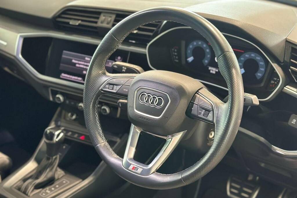 Audi Q3 40 Tfsi Quattro S Line S Tronic Grey #4