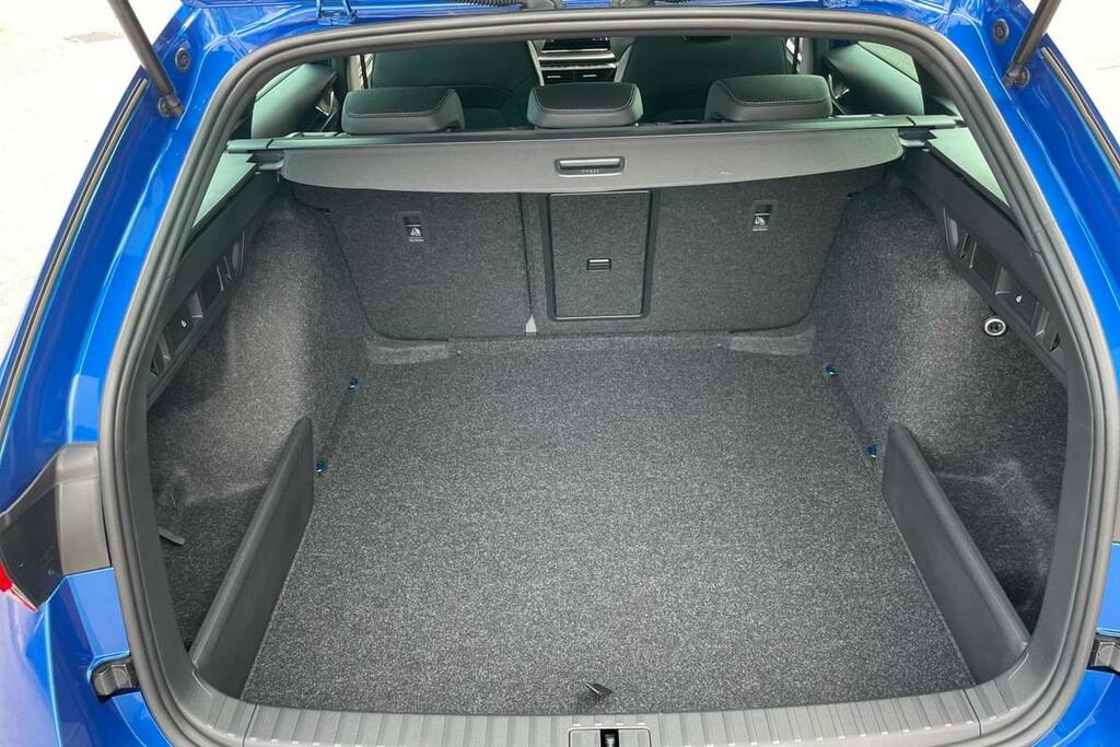 Skoda Octavia 1.5 Tsi 150 E-tec Sportline Dsg Blue #2