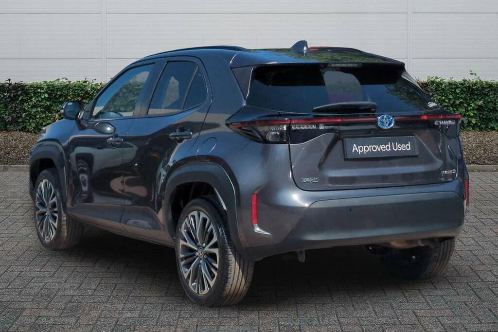 Toyota Yaris Cross 1.5 Hybrid Excel Cvt Grey #2