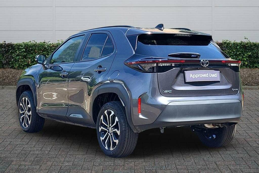 Toyota Yaris Cross 1.5 Hybrid Design Cvt KN26UDK Grey #2