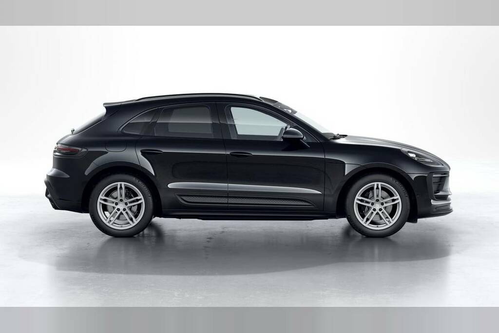 Porsche Macan 5dr Pdk Black #6