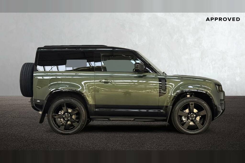 Land Rover Defender 90 3.0 D250 X-dynamic Se 90 Green #5