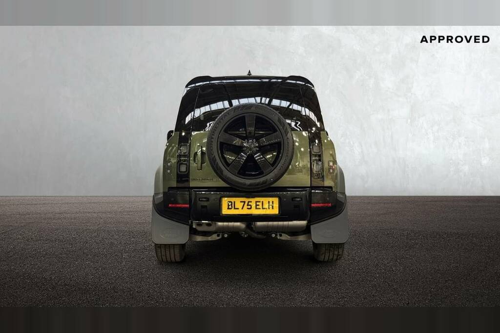 Land Rover Defender 90 3.0 D250 X-dynamic Se 90 Green #6