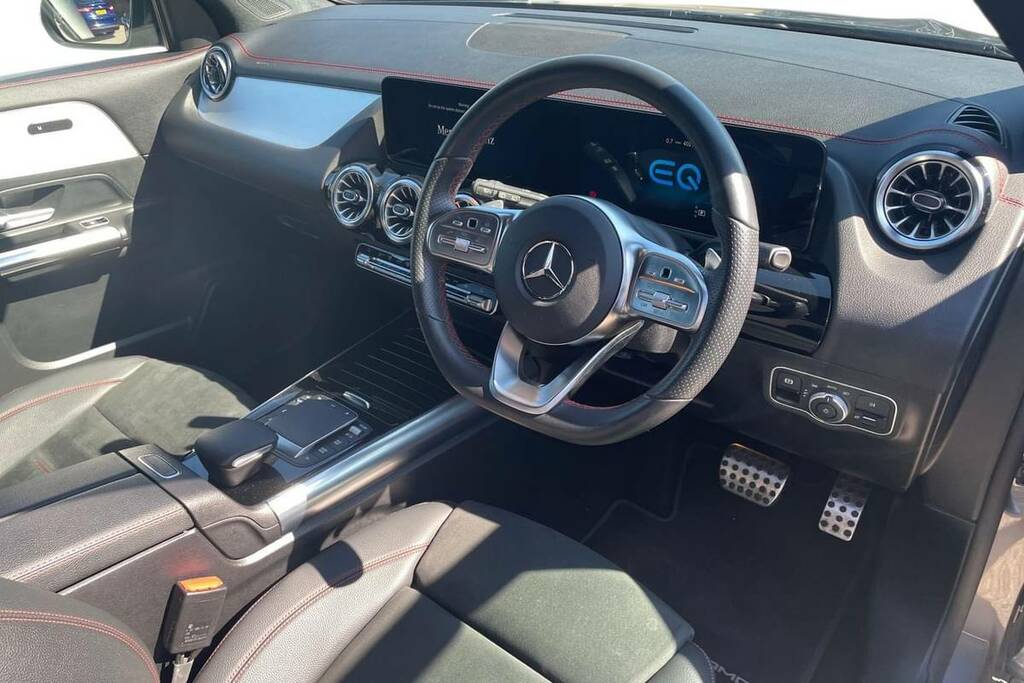 Mercedes-Benz EQA 350 4Matic 215Kw Amg Line 66.5Kwh Grey