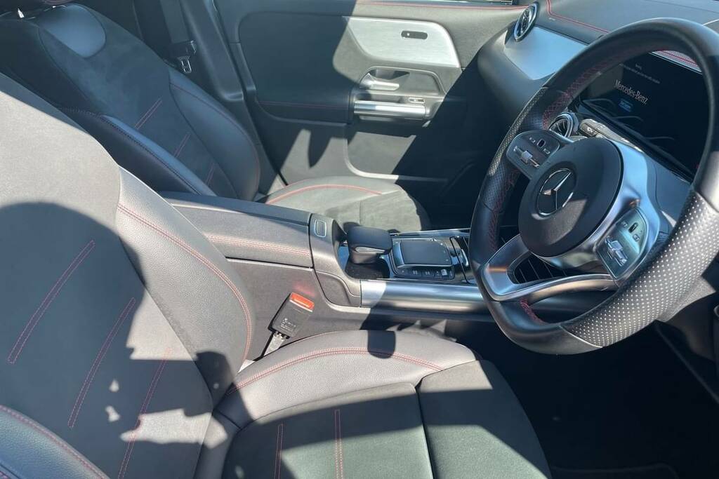 Mercedes-Benz EQA 350 4Matic 215Kw Amg Line 66.5Kwh Grey #6
