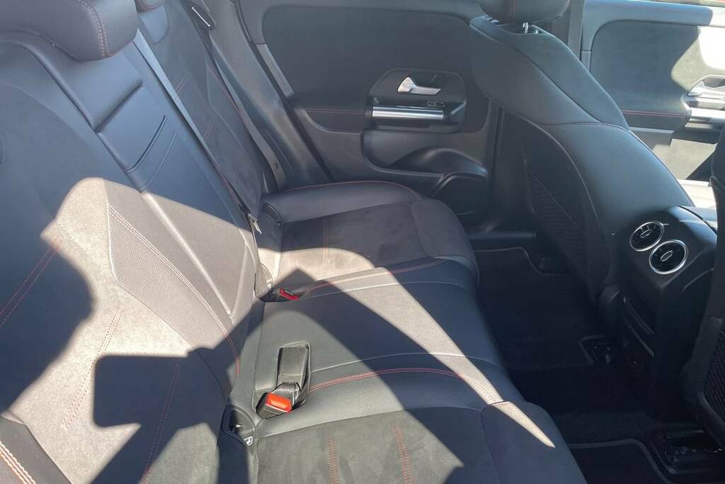 Mercedes-Benz EQA 350 4Matic 215Kw Amg Line 66.5Kwh Grey #4