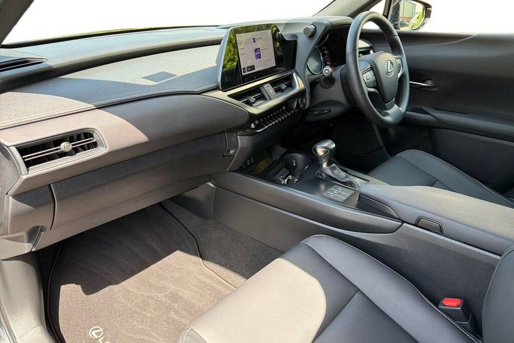 Lexus UX Ux Premium Sport Edition Black #24