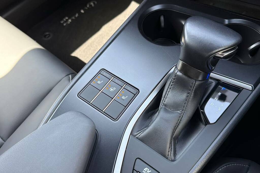 Lexus UX Ux Premium Sport Edition Black #21