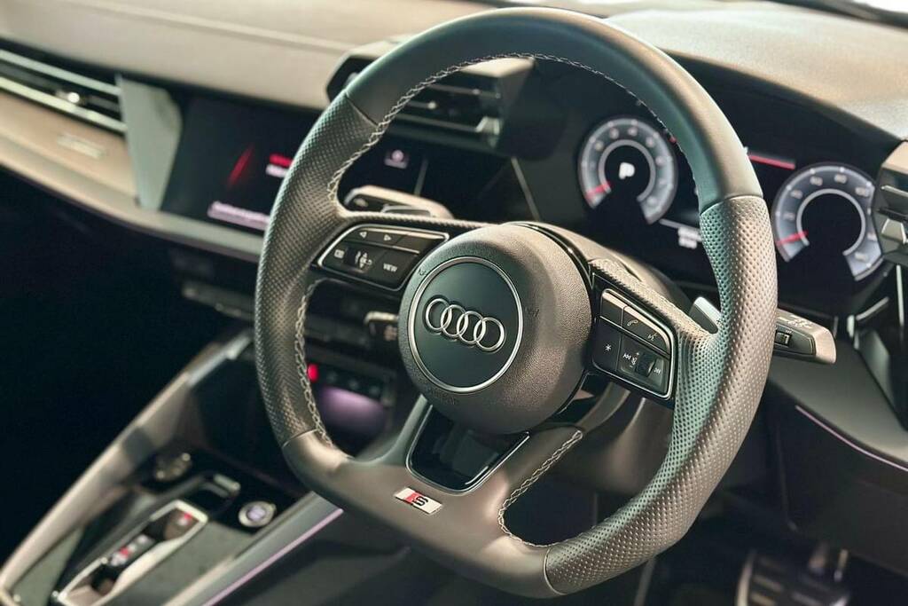 Audi A3 1.5 Tfsi 116 S Line S Tronic Black #4