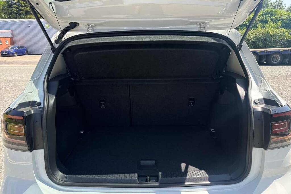 Volkswagen T-Cross 1.0 Tsi 115 First Edition White #2