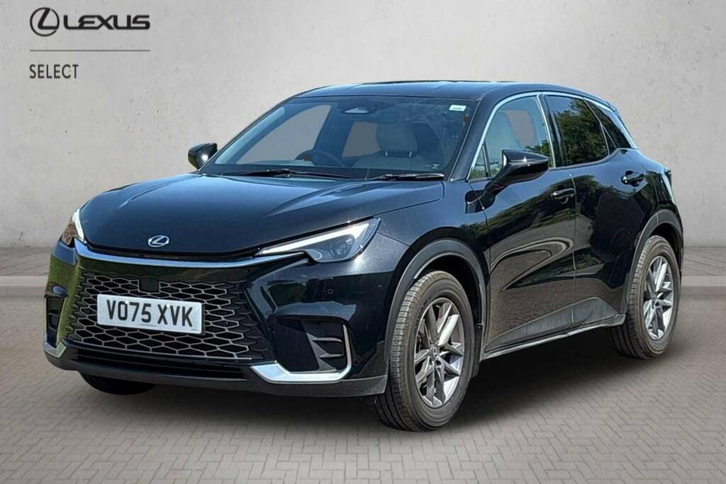 Lexus LBX 1.5 Premium E-cvt Black #3