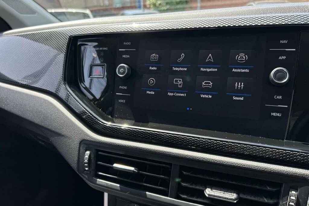 Volkswagen Polo 1.0 Tsi Match Grey #3
