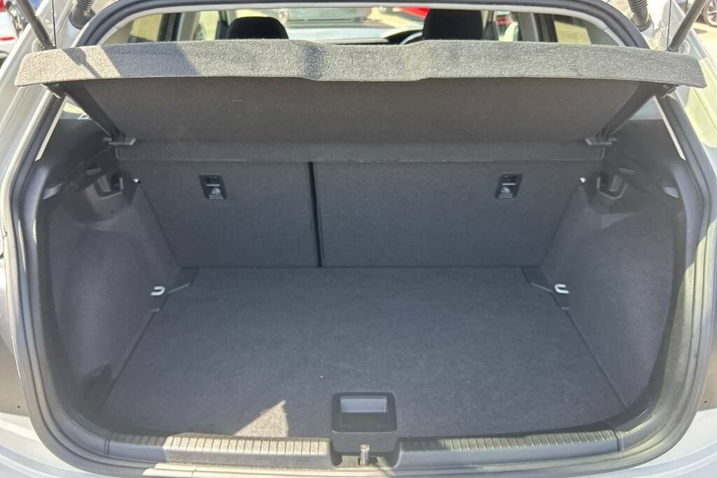 Volkswagen Polo 1.0 Tsi Match Grey #2