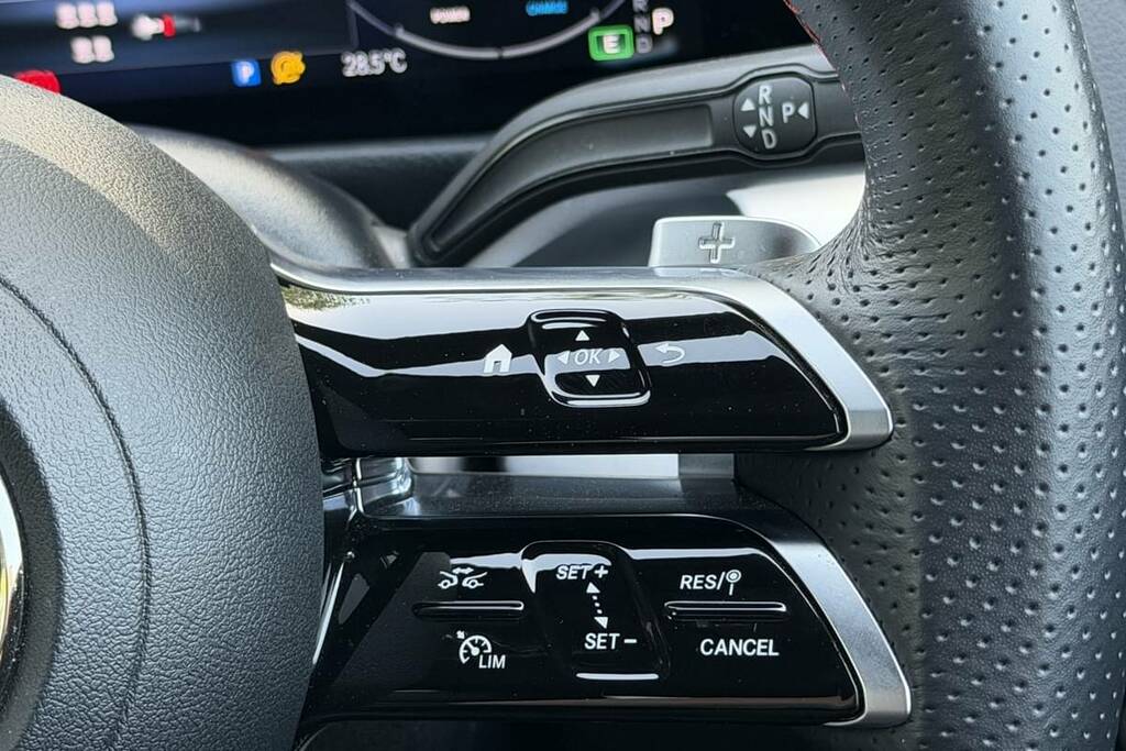 Mercedes-Benz GLB Class 1.3 Glb 200 Amg Grey #24