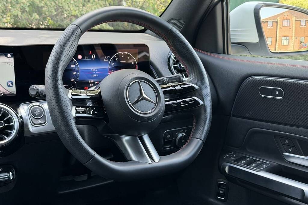 Mercedes-Benz GLB Class 1.3 Glb 200 Amg Grey #16