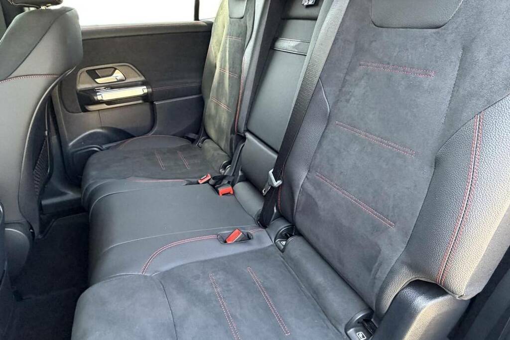 Mercedes-Benz GLB Class 1.3 Glb 200 Amg Grey #31