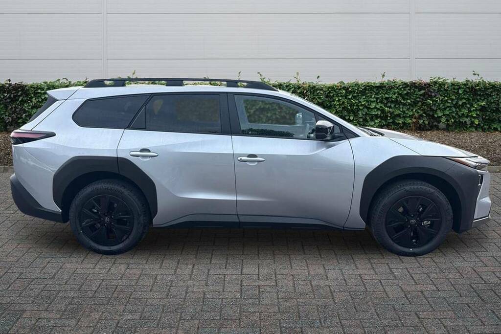 Toyota bZ4X 165Kw Design 75Kwh Silver #5