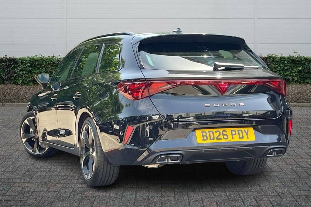 Cupra Leon 1.5 Etsi 150 V1 Dsg Black #6