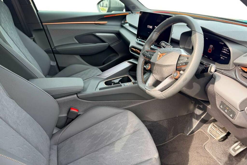 Cupra Terramar 1.5 Ehybrid 272 Vz1 Dsg Grey #4