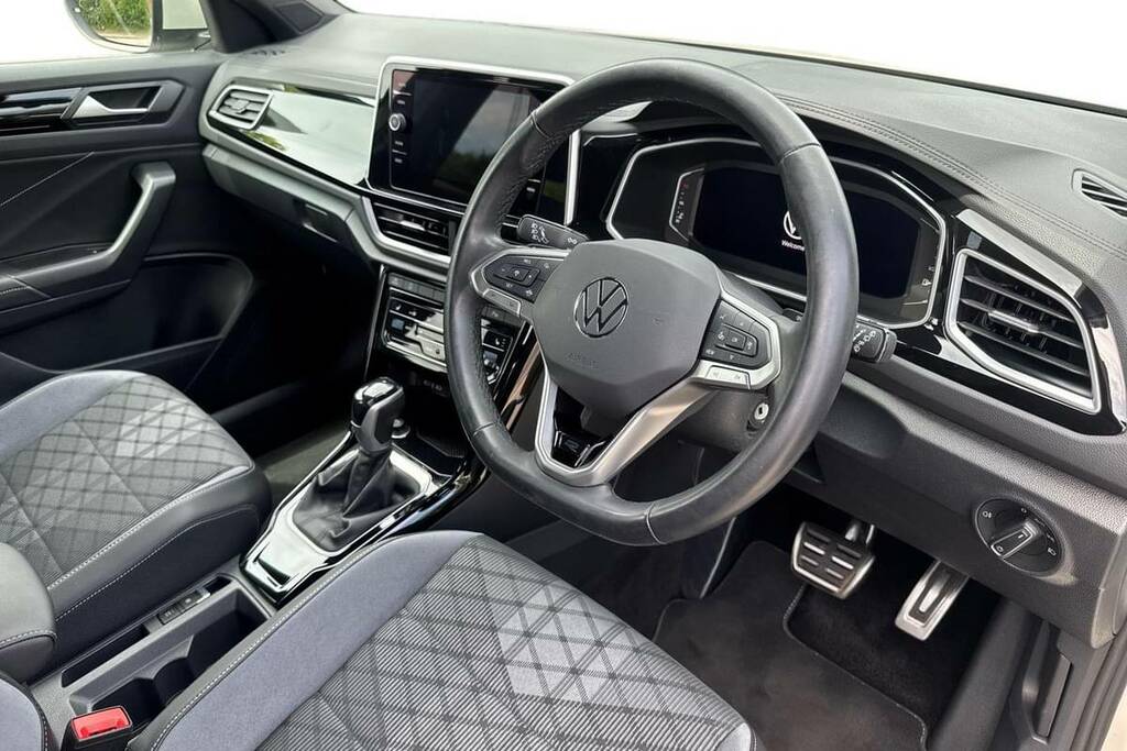 Volkswagen T-Roc 1.5 Tsi R-line Dsg Grey #4