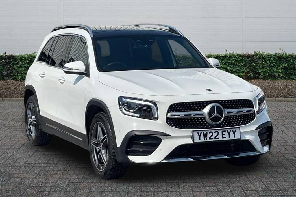Mercedes-Benz GLB Class 200D Amg Line Premium Plus 8G-tronic White