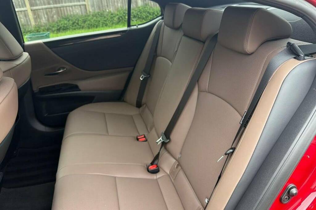 Lexus ES Es 300H F Sport Cvt White #15