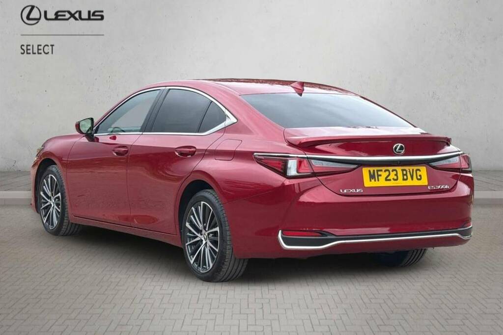 Lexus ES 300H 2.5 Cvt Premium Edition Red #4