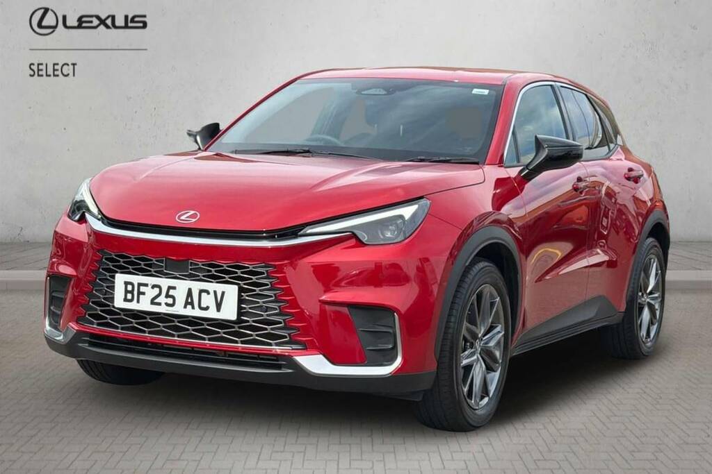 Lexus LBX 1.5 Premium Plus E-cvt Red #3