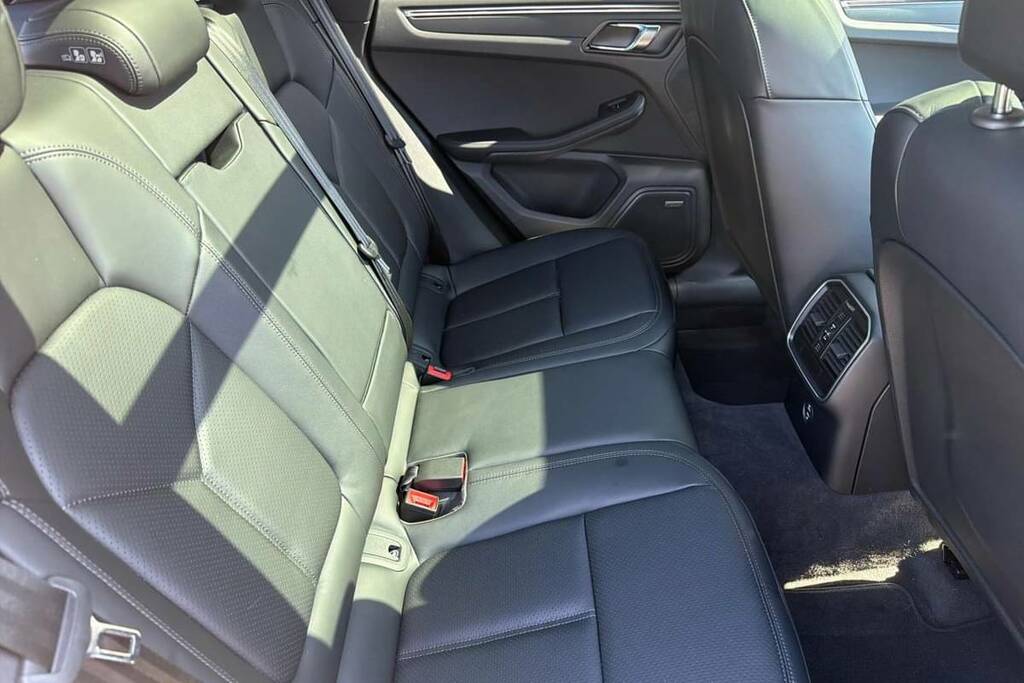 Porsche Macan 2.0T Pdk 4Wd Euro 6 5-Door Silver #23