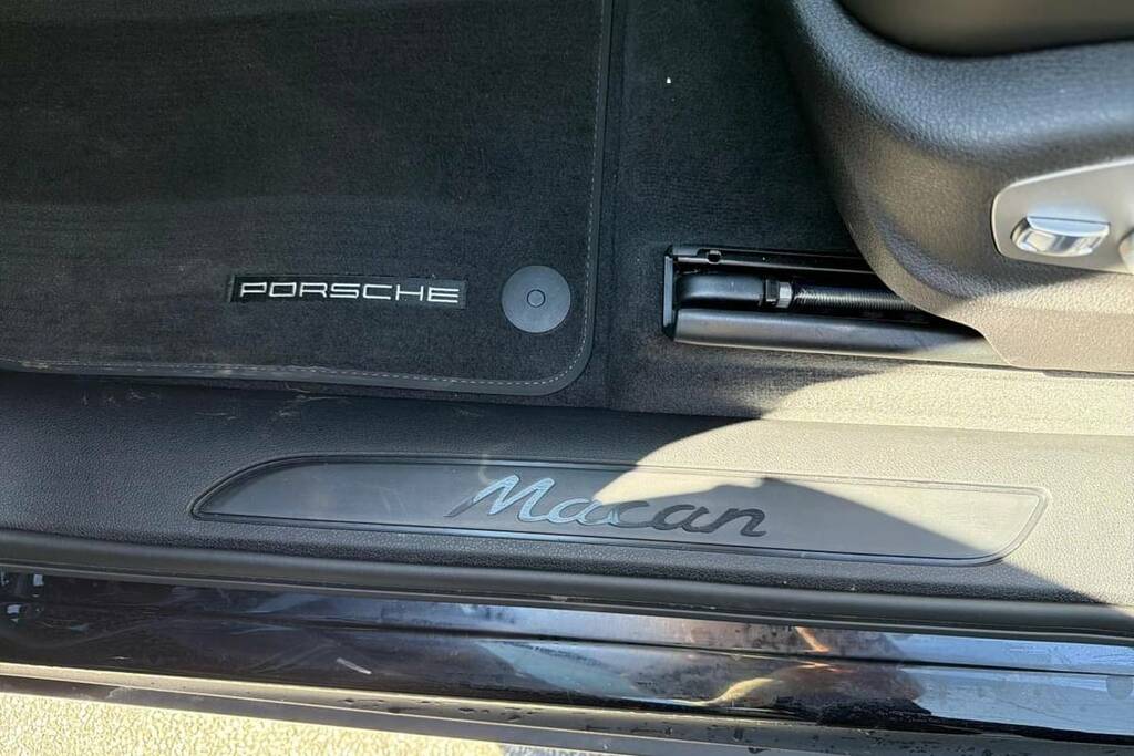 Porsche Macan 2.0T Pdk 4Wd Euro 6 5-Door Silver #19