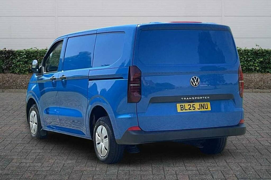 Volkswagen Transporter 2.0 Tdi 110 Commerce Van 5 Plus BL25JNU Blue #3