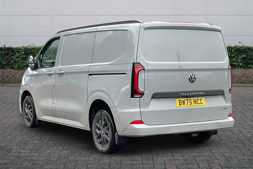 Volkswagen Transporter 2.0 Tdi 150 Commerce Pro Van 4Motion BW75NCC Grey #3