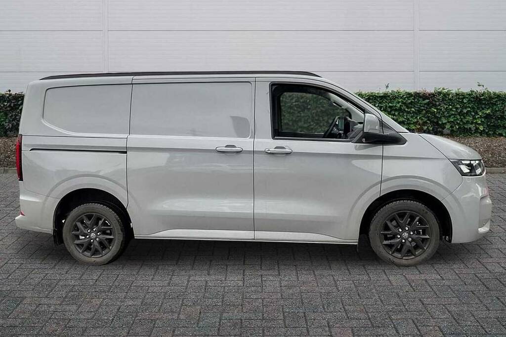 Volkswagen Transporter 2.0 Tdi 150 Commerce Pro Van 4Motion BW75NCC Grey #4