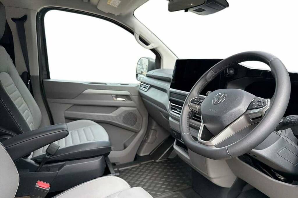 Volkswagen Transporter 2.0 Tdi 150 Commerce Pro Van VN26YGZ #6