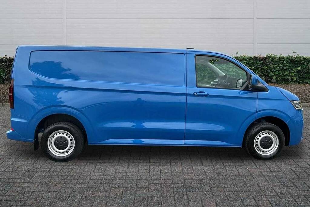 Volkswagen E-Transporter 100Kw 65Kwh Commerce Plus Van Blue #4