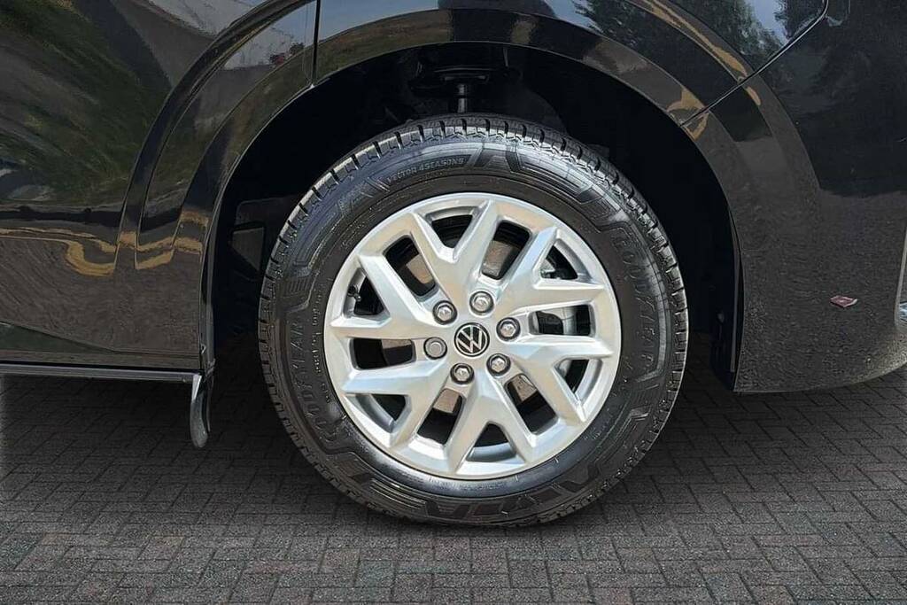Volkswagen Transporter Shuttle 160Kw 65Kwh Minibus Style Black #5
