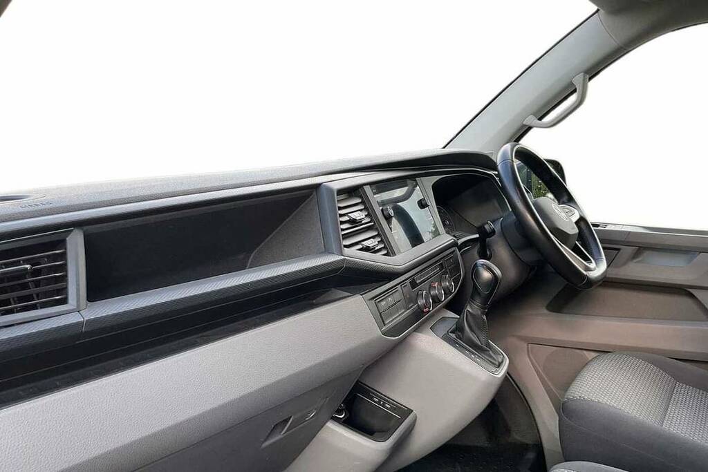 Volkswagen Transporter 2.0 Bitdi 204 Highline Van Dsg BL72CVZ Grey #2
