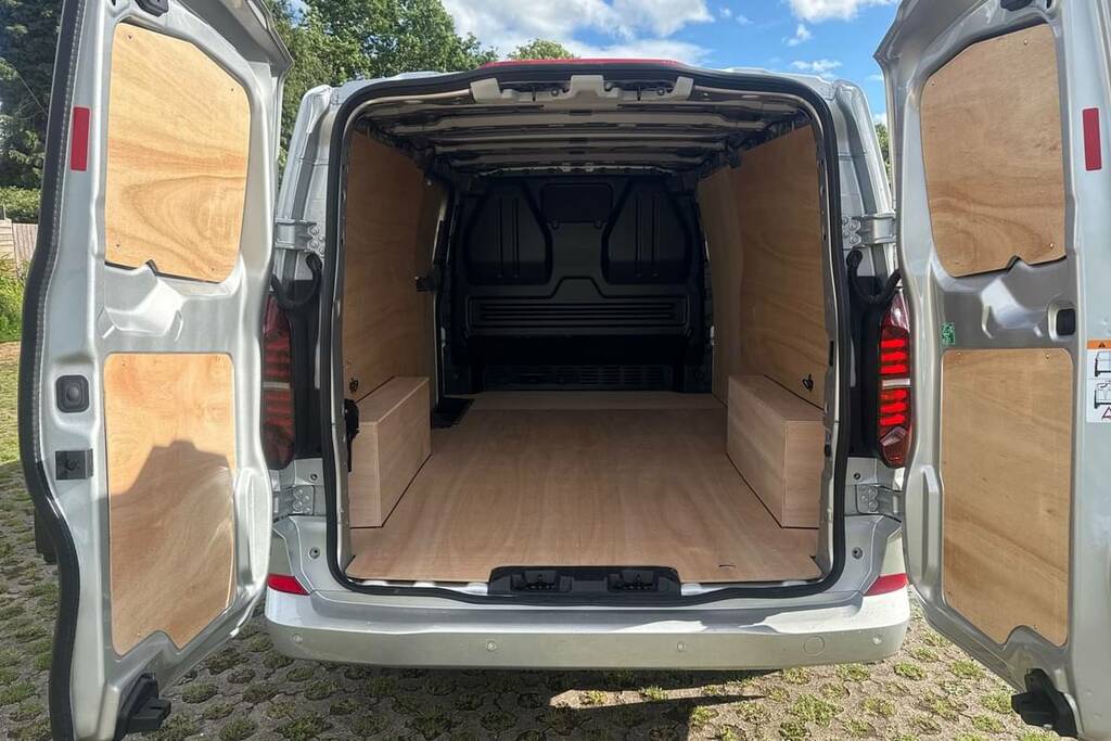 Volkswagen Transporter 2.0 Tdi 110 Commerce Pro Van BL26GTF Grey #2