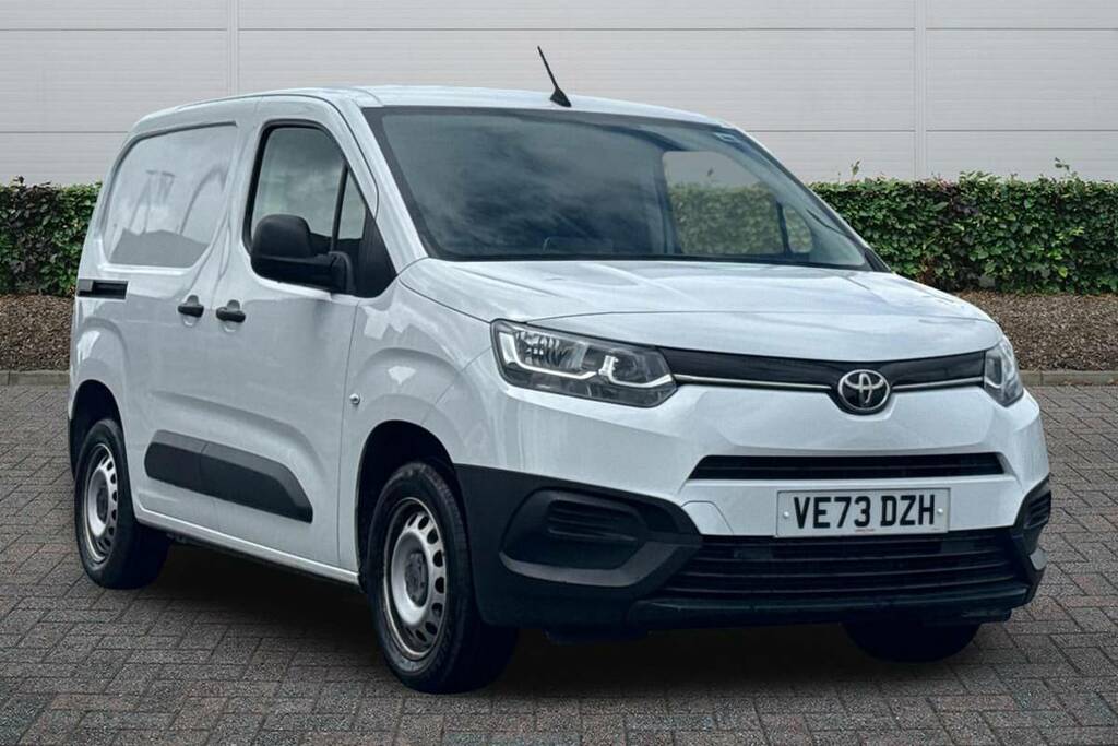 Toyota Proace City 1.5D 100 Active Van 6 Speed White