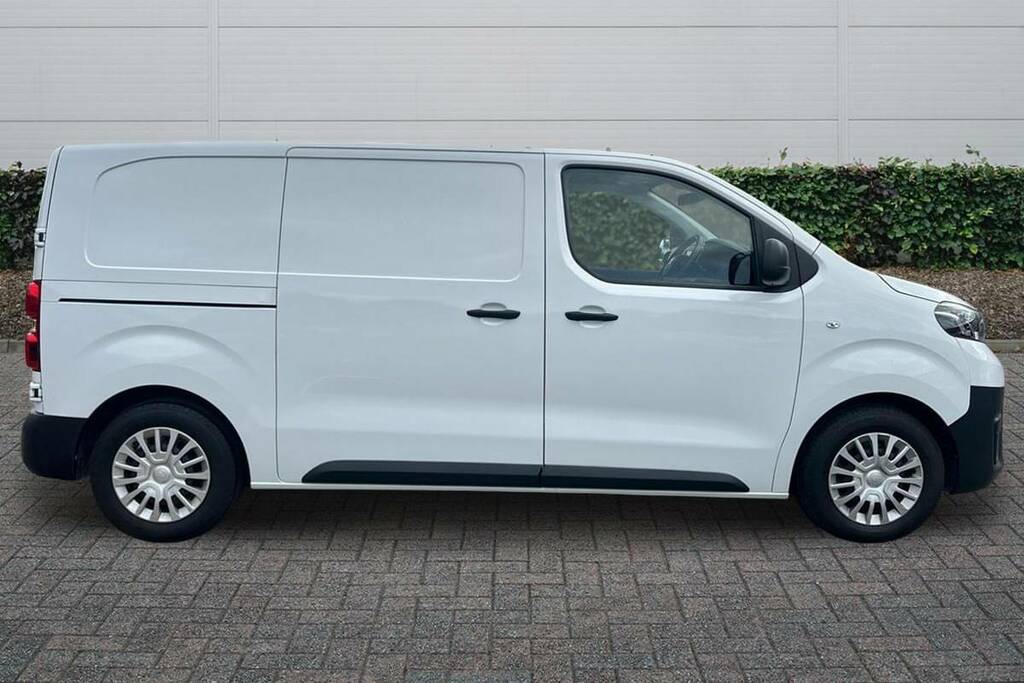 Toyota PROACE 1.5D 120 Icon Van White #5