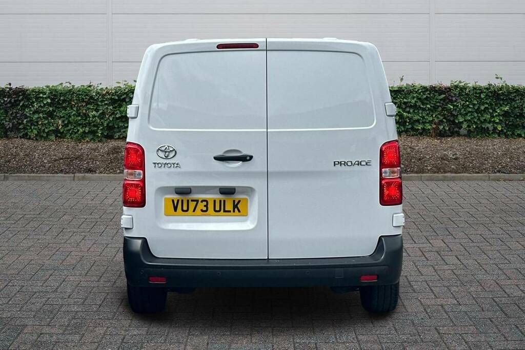 Toyota PROACE 1.5D 120 Icon Van White #4