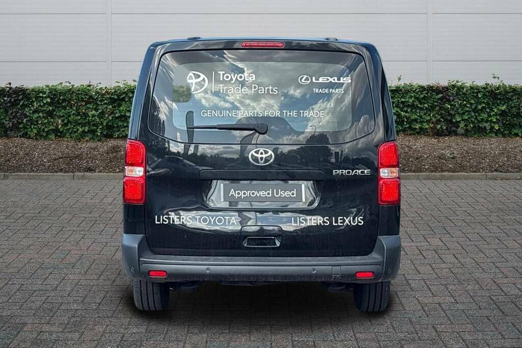 Toyota PROACE 2.0D 145 Icon Van Black #3