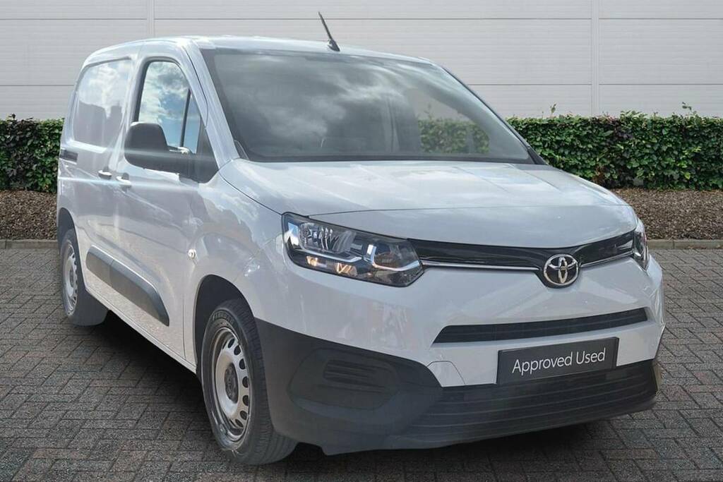 Toyota Proace City 1.5D 100 Active Van 6 Speed White