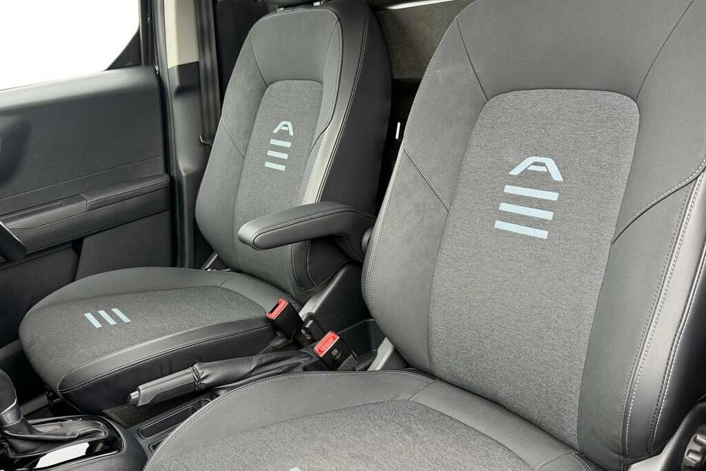 Ford Transit Courier 1.0 Ecoboost Limited Panel Van Swb Silver #28