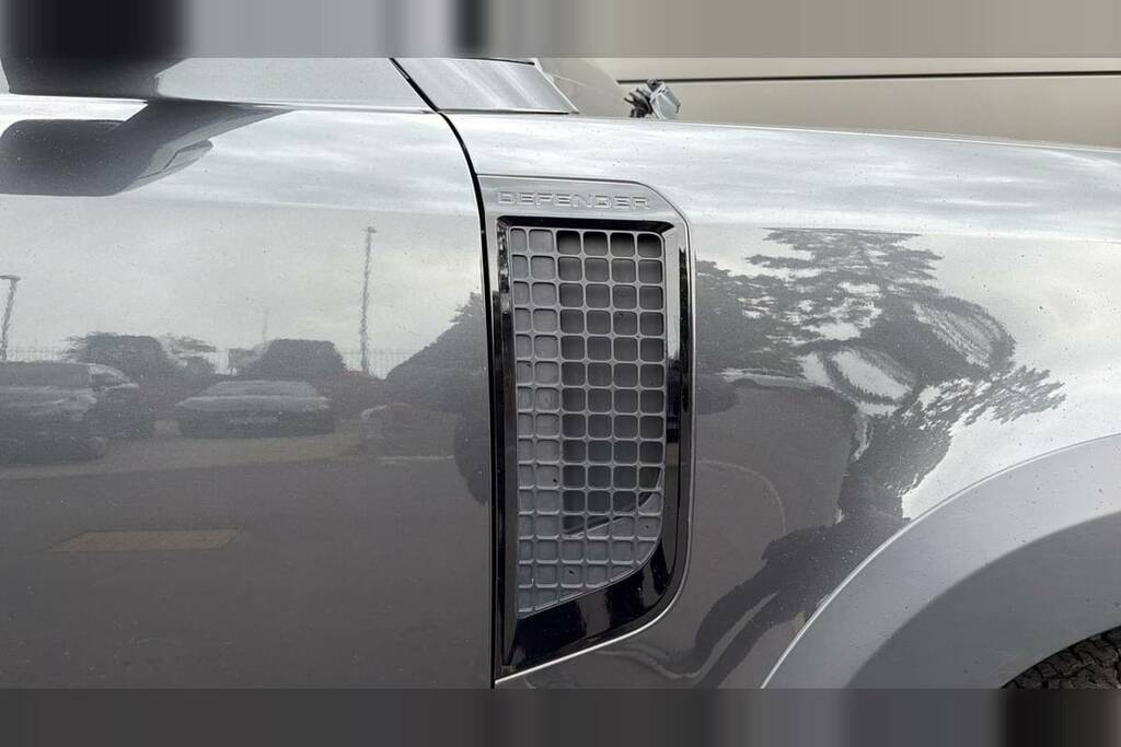 Land Rover Defender 90 X-dynamic Se Grey #19