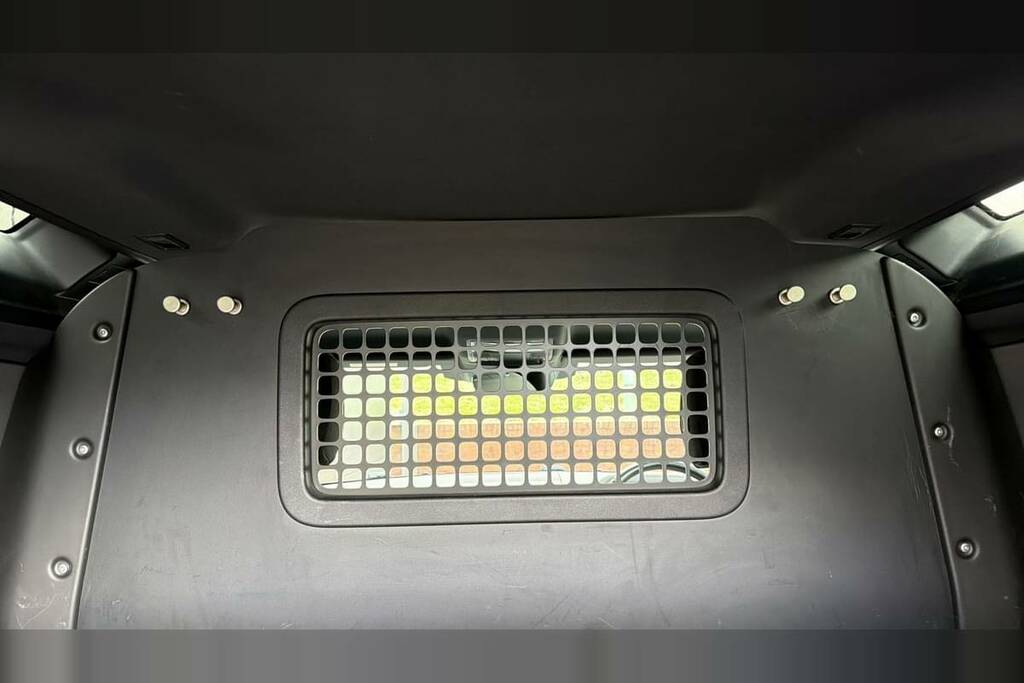 Land Rover Defender 90 X-dynamic Se Grey #17