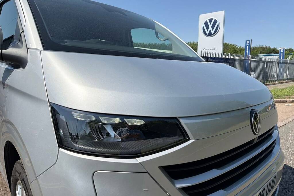 Volkswagen E-Transporter 160Kw 65Kwh Commerce Pro Van Grey #5