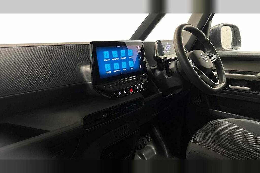 Volkswagen ID.Buzz 150Kw Commerce Plus 77Kwh White #2